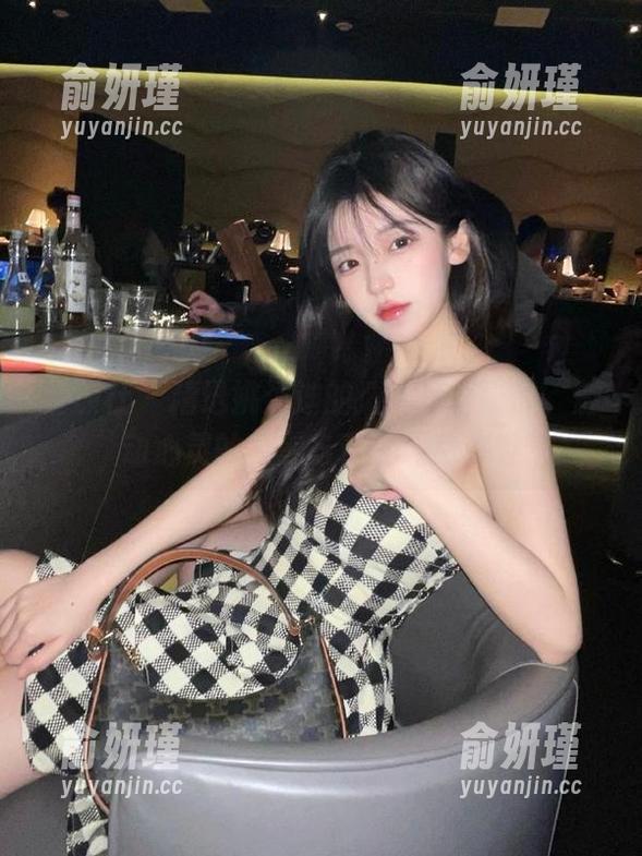 星颜社 - 精选姚沐迪的清纯写真作品，触动心灵的柔美与青春气息并存