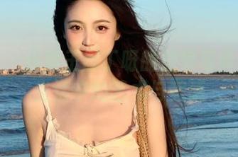 星颜社 – 探索王俪丁呀的居家写真合集：生活中的艺术与美感