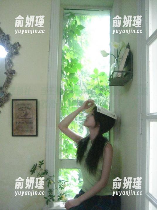 星颜社-王婉悠Queen 星颜社 - 当王婉悠Queen遇上剧情,她的全套图集就是一部不可思议的搞笑大片,笑声不断!