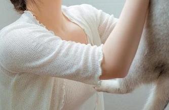 梦丝女神 – 探索苏柔的私拍世界：镂空艺术与自然光影交织的独特资源！
