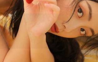 梦丝女神 – 魏婷婷最新白色写真合集,带你走进梦幻般的纯净世界