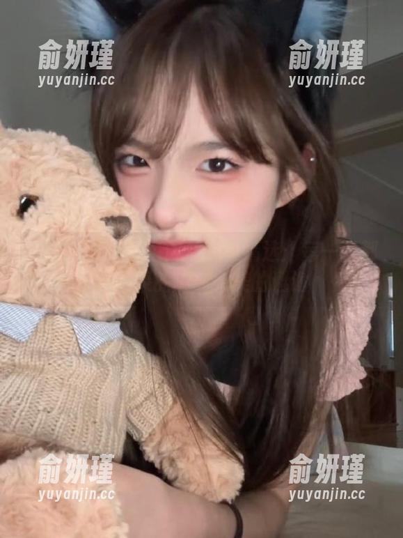 森萝财团 - 默陌肉丝图集精选：每一张都是心灵的触动与美的邂逅