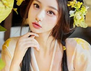 纯情少女性感黑丝作品曝光,森萝财团福利让你一次看个够