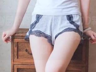 在森萝财团的高清写真中，20D制服黑丝与肉丝吊带袜完美交织，真是美得令人窒息！