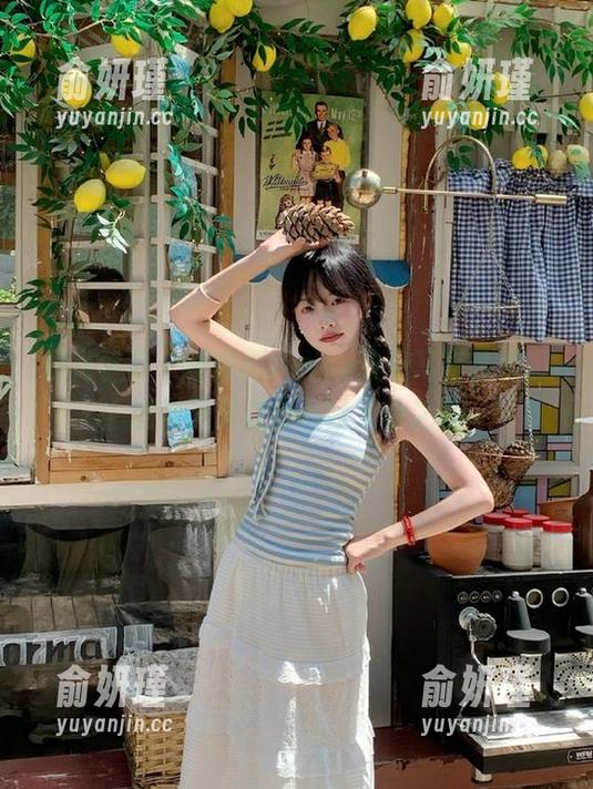 模范学院-任莹樱Jenny 模范学院 - 任莹樱Jenny瑜伽写真艺术原图与图集让你体验灵动之美