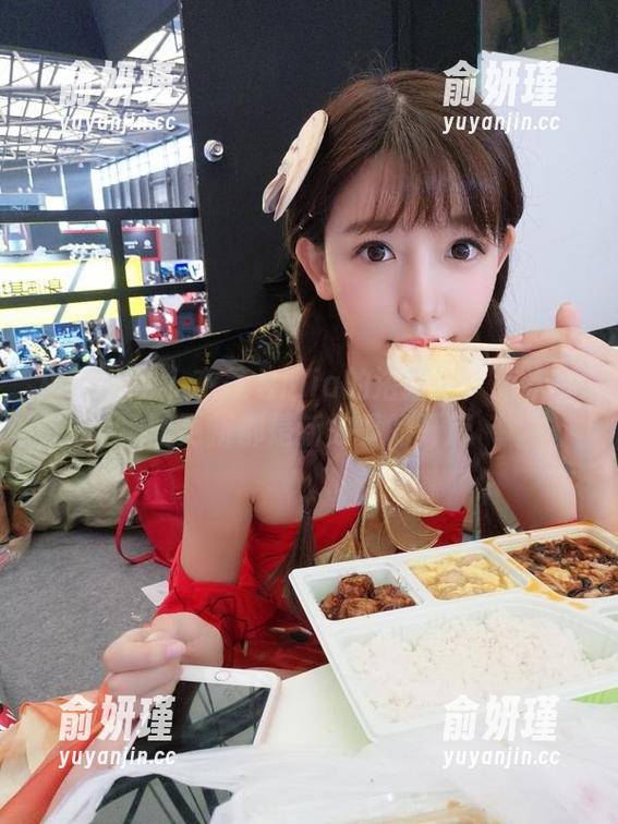 模范学院 - 在美七Mia的浴缸中：每次原图更新都是新故事的开篇