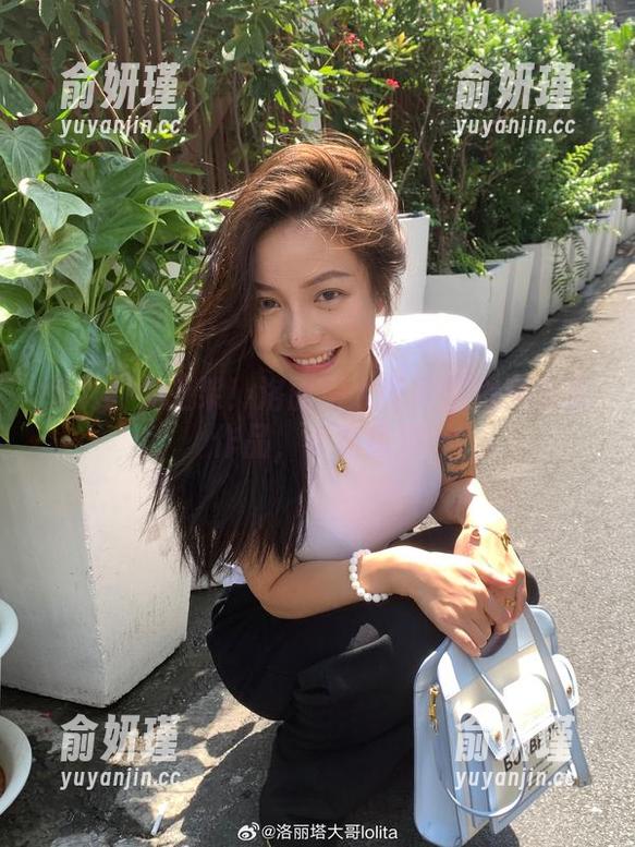免费图集上架！洛丽塔大哥的蕾姆兔女郎作品，不容错过