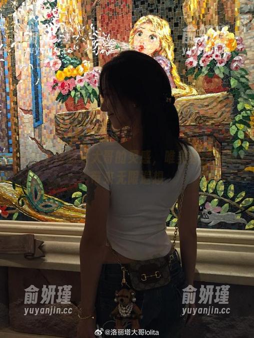 洛丽塔大哥 天台上洛丽塔大哥的灵感,唯美套图资源带来无限遐想