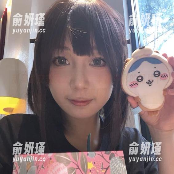 甜美浅安安女友写真，丰富多彩的图片下载等你来探！