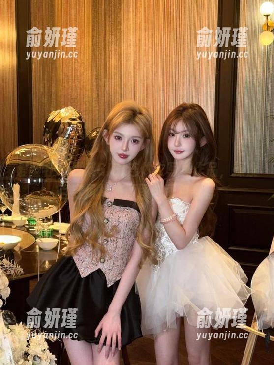 爱蜜社-夏茉GIGI 爱蜜社 - 夏茉GIGI连体衣写真作品,探索百变风格的原图与图包推荐