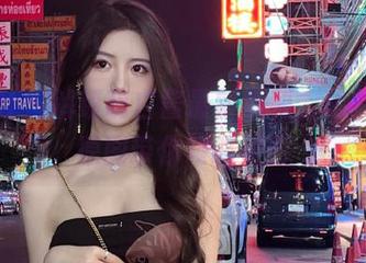 爱蜜社 – 解锁萌白酱最新福利,秘书角色原图带你领略美丽