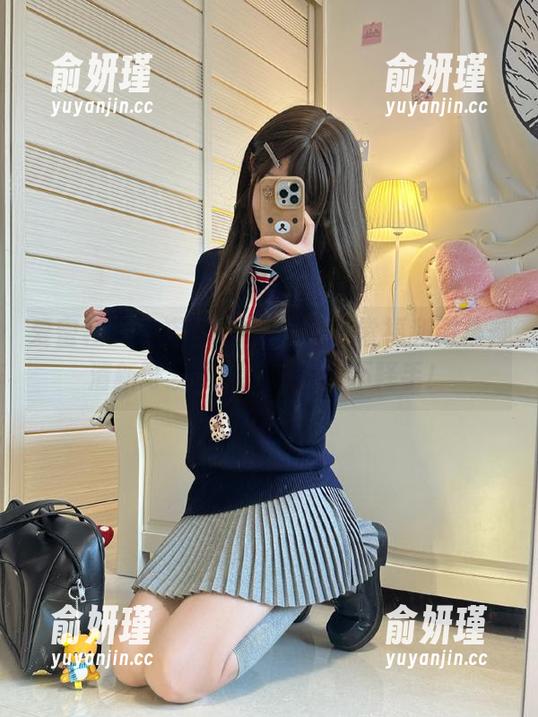 爱蜜社 - 许诺Sabrina的日常福利图集，清新可爱的瞬间让人爱不释手！