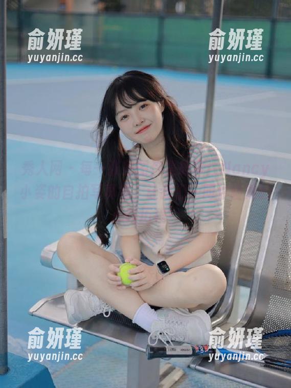 秀人网 - 每一张原图都是故事：Nancy小姿的自拍写真集，让我们一同体验她的心路历程！