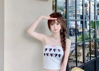 秀人网 – 狂热收藏七七kiko的和服美图合集，重温那些迷人的瞬间与回忆