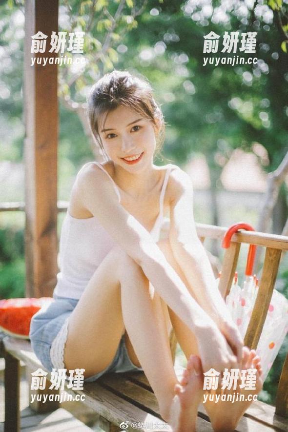 秀人网 - 一览无余！久久aimee花嫁的福利作品，让你体验不一样的美丽