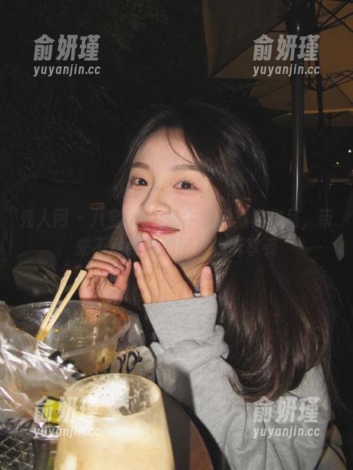 秀人网-八宝icey 秀人网 - 八宝icey奶牛系列写真作品,带来不同寻常的图片视听享受