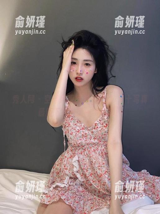 秀人网 - 空姐风采尽显，凯竹·廿十写真最新下载资源一网打尽！