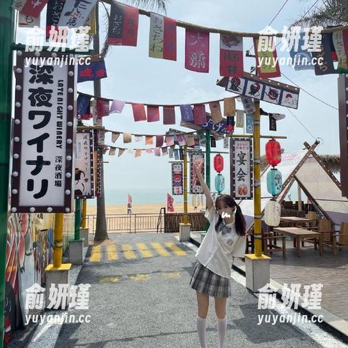 秀人网-唐安诺 秀人网 - 唐安诺与棉袜的奇妙结合:细腻写真和动人图片展示风格