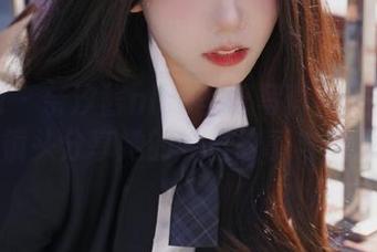 秀人网 – 奈汐酱nice圣诞写真合集:透过镜头分享她的节日故事与风采