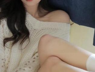 秀人网 – 慧敏Vivi短裙写真图集，萦绕在心的福利时刻不可错过