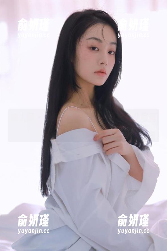 秀人网 - 林乐一最新力作，分享女仆写真中的迷人瞬间