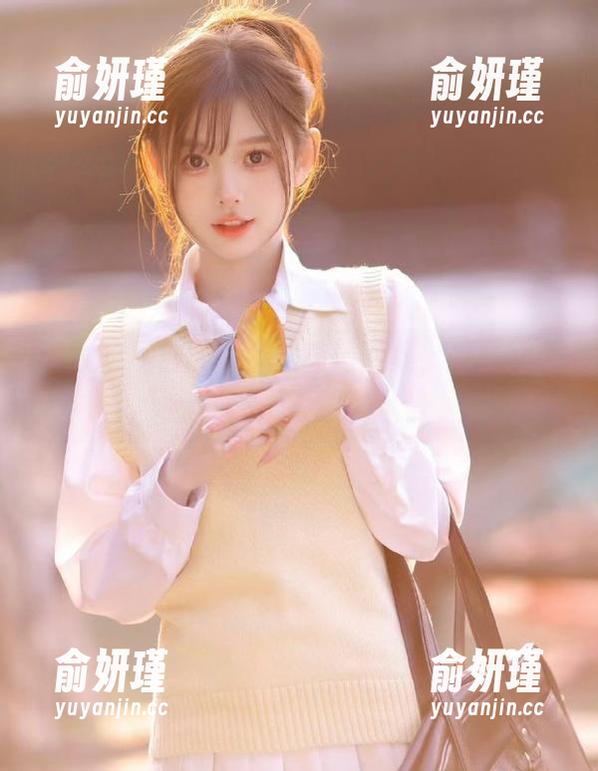 秀人网 - 白茹雪蕾丝高清图集，尽显她身上的娇媚与柔美风情