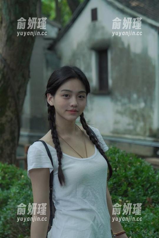 秀人网 - 糯米nm修女的定制作品，带你领略摄影艺术的无限可能