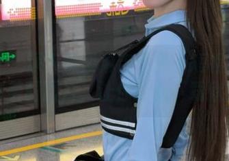 秀人网 – 深入探索麻吉小兔子短裙作品：分享美丽图片，让你轻松下载欣赏！