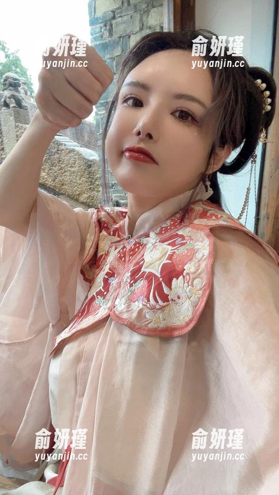 秋和柯基 无圣光助阵,秋和柯基裸色蕾丝吊袜带作品带你进入梦幻世界