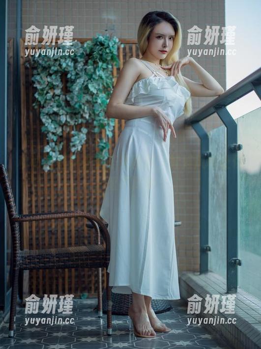秋和柯基 秋和柯基带来无圣光图包,娃娃风格让你爱不释手