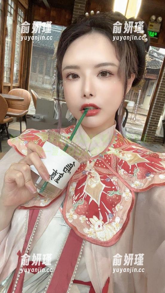 秋和柯基 秋和柯基的米哈拉&尤妮写真合集再更新:这一波美图让人欲罢不能!
