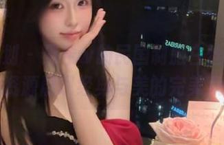紧急企划 – 见希w的民国制服白丝图包，独家资源展现经典与美的完美双全！