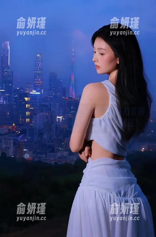 艾拉·isla 微密圈 - 探索艾拉·isla的黑白私拍套图,感受每一张背后动人的故事与情感!