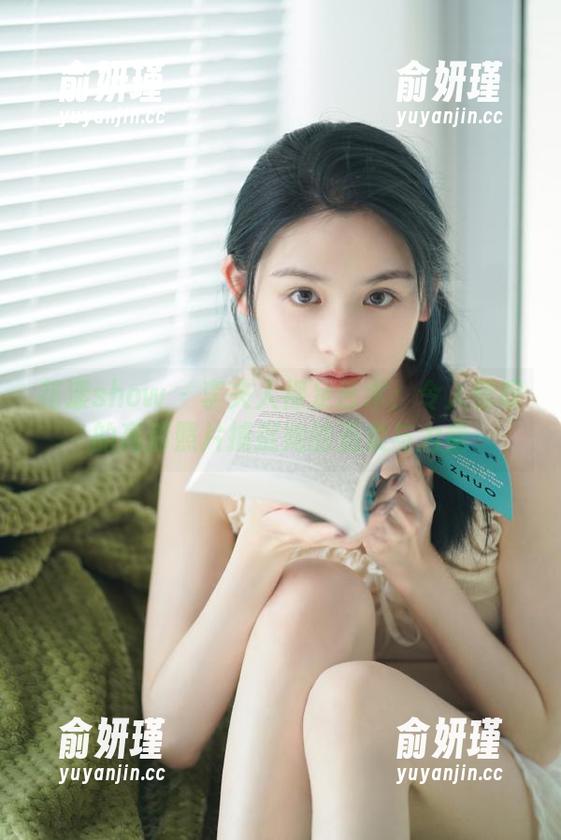 花漾show - 李夫人裸足艺术：令人惊叹的高清照片捕捉她的温柔与力量