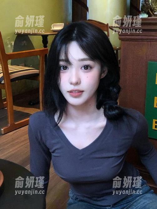 花漾show-白茹雪Abby 花漾show - 走进白茹雪Abby的世界:定制日常图集带你领略真实自我
