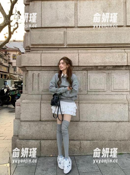 蜜桃社-佩琦Pinky 蜜桃社 - 佩琦Pinky学姐最新作品原图,捕捉她靓丽的每一个瞬间