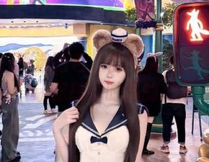 蜜桃社 – 精选图包:初月挑选的丝袜作品,让你感受时尚的力量