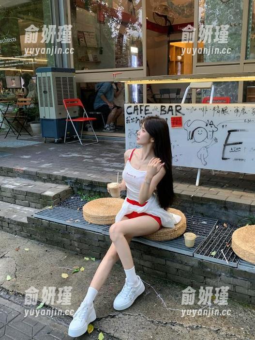 袜啵啵-甜甜圈 袜啵啵 - 毛衣私拍特辑:甜甜圈用图片记录的冬日浪漫