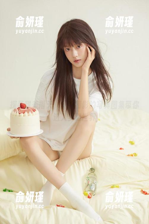 见新摄影 探寻甜美雨天,见新摄影的写真图集带你进入梦幻世界