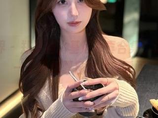 语画界 – 郑颖姗比基尼写真合集，记录每一个炎热夏日的微笑瞬间
