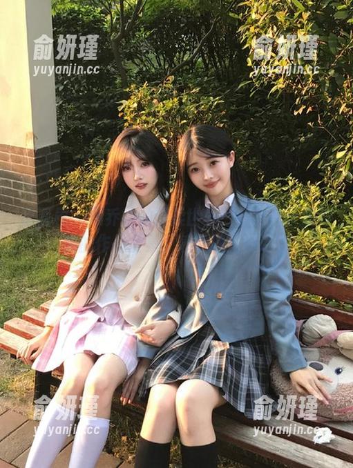语画界 - 顾乔楠的温柔世界：一部关于爱与美的作品全集，感受视觉的诗意