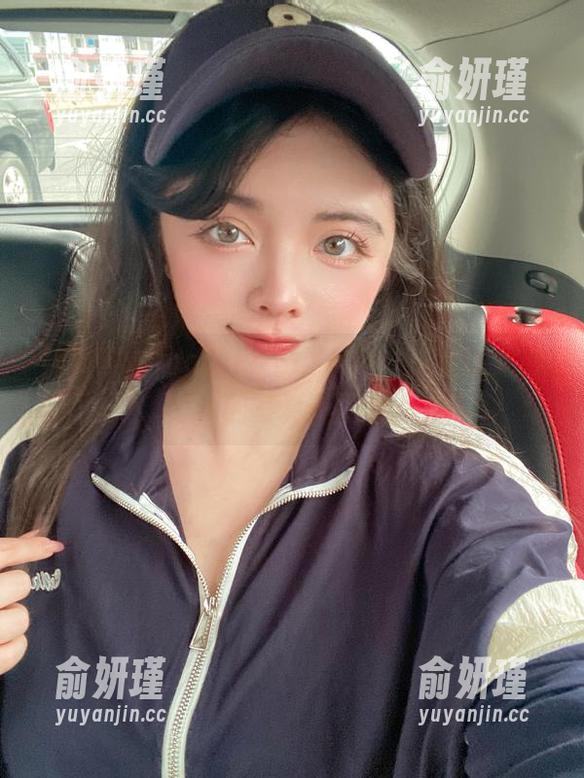 阿寨寨ninja的EVELYNN：一组让人心动的写真美图集