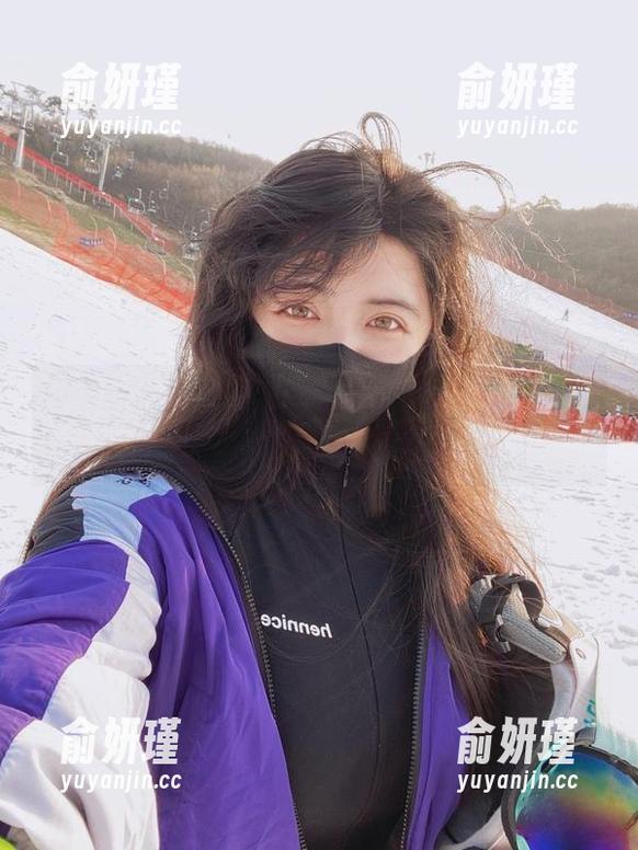 阿寨寨ninja 阿寨寨ninja的美图分享,OL液化上衣教你如何打造职场女神形象!