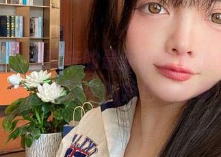 阿寨寨ninja带来的最新恋柱败北cos写真:演绎梦想中的角色与故事!