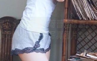 微密圈 – 雅雅的气质呀蕾丝诱惑:一次性享受她所有精彩写真图片合集!