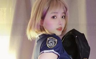在线沉浸在雯妹不讲道理的作品中,风铃花与薰衣草的唯美交织