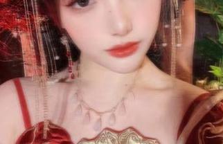 雯妹不讲道理自拍美图合集:白色蝴蝶与夏日阳光的完美邂逅