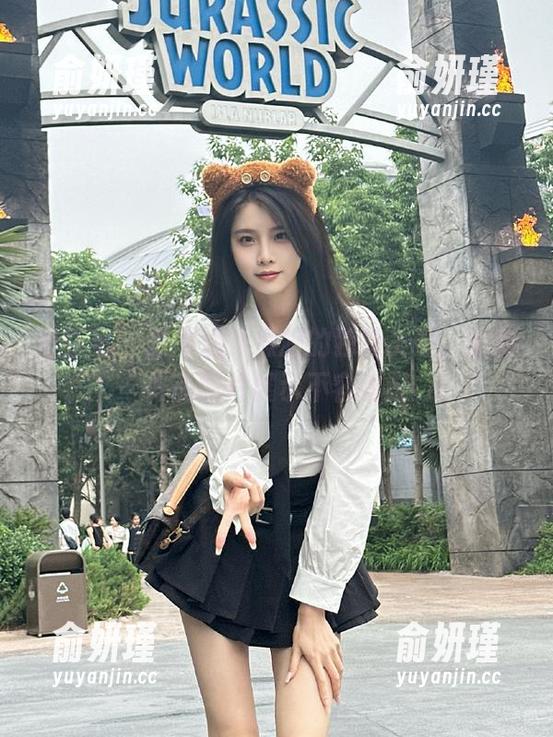 青豆客 - 张雨涵体操服的独特美感，定制作品图片展示不容错过