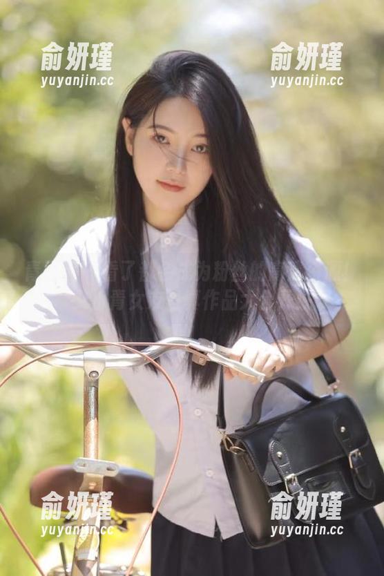 青豆客 - 看了都会成为粉丝的高清资源！艾小青女友写真作品大公开！