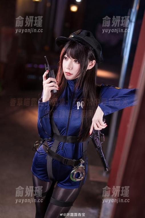 香草喵露露作品集：在日常中寻觅艺术，塑造独特写真风格